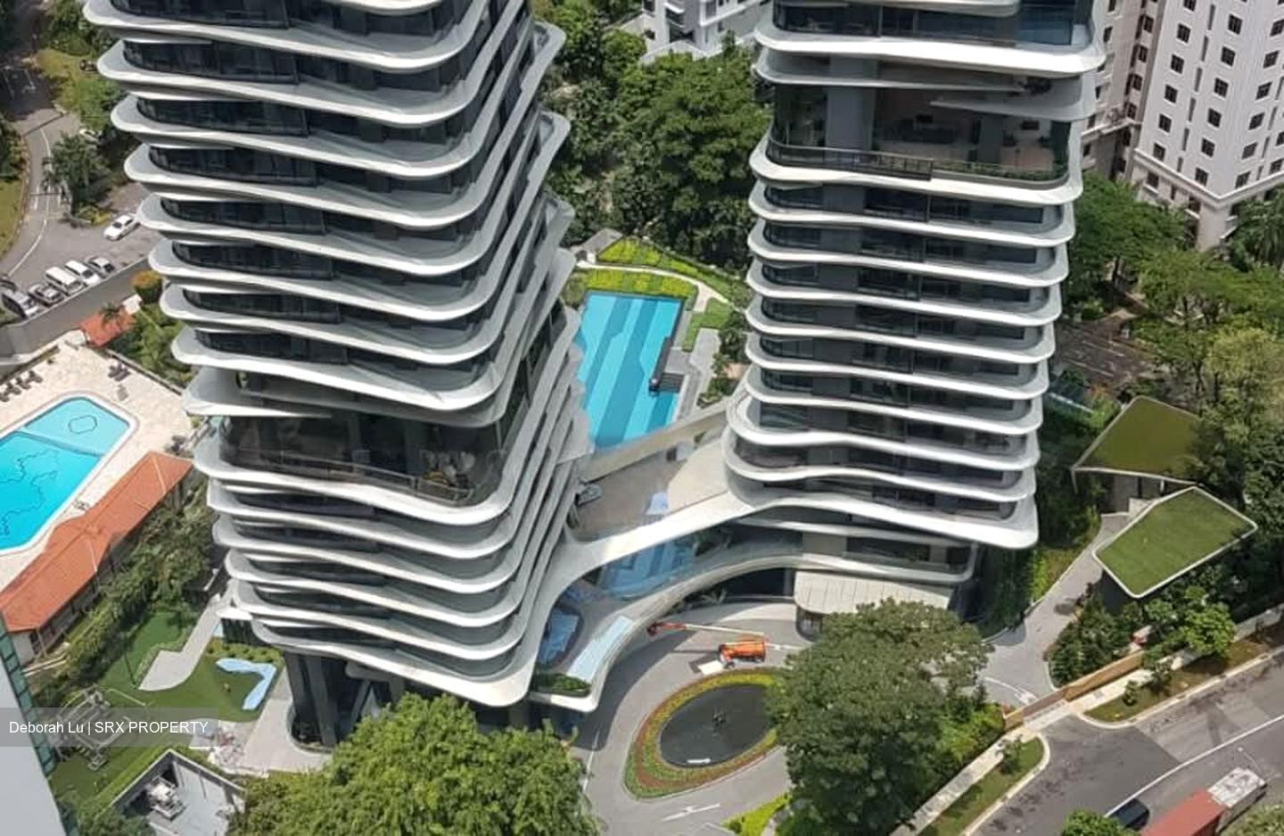 New Futura (D9), Condominium #586274371